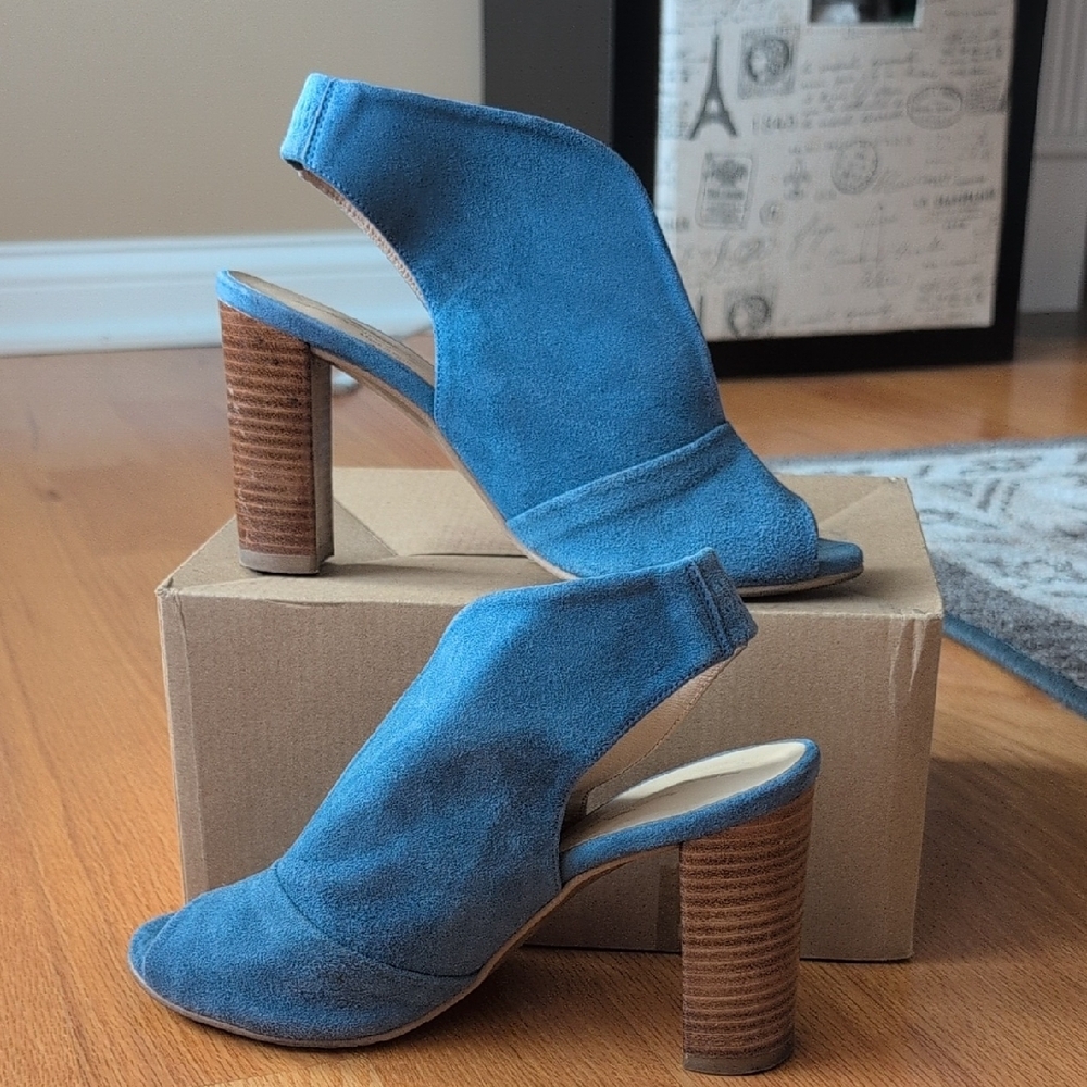 Brenda Zaro Blue Heeled Boots for Stylish Elegance Size EU 37